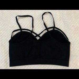 Black crop top One size